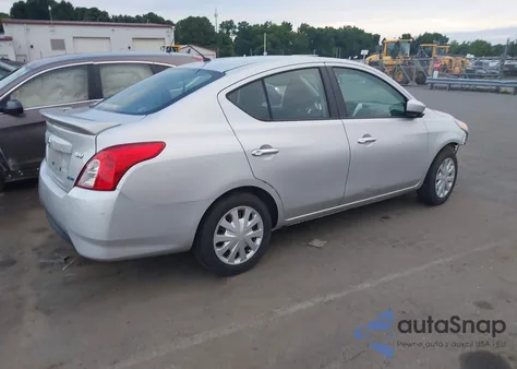 2015 Nissan Versa 1.6 Sv z USA, uszkodzony, nr VIN 3N1CN7AP4FL868679